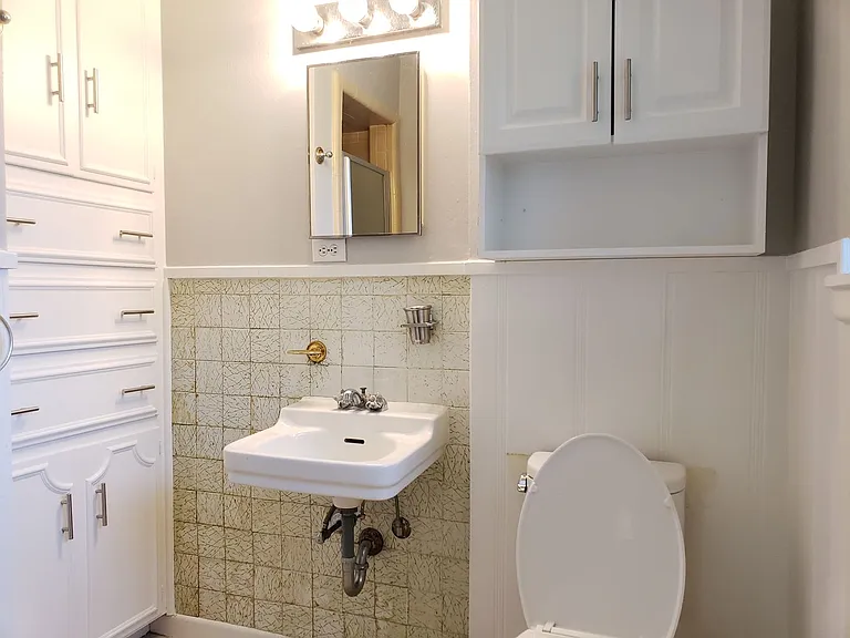 219 Stanford St — Photo 20