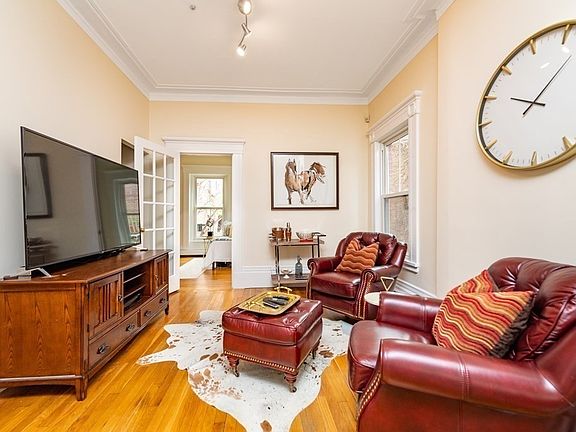 4th image of 65 Winthrop St #1