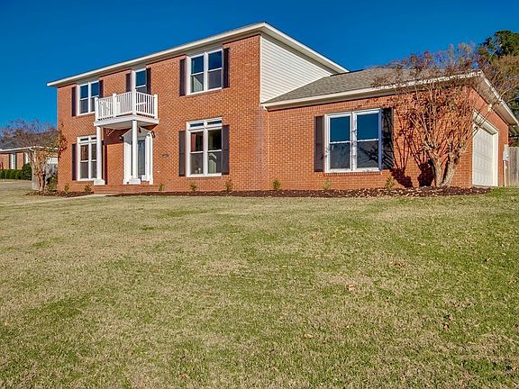 4th image of 7219 Crab Apple Cir