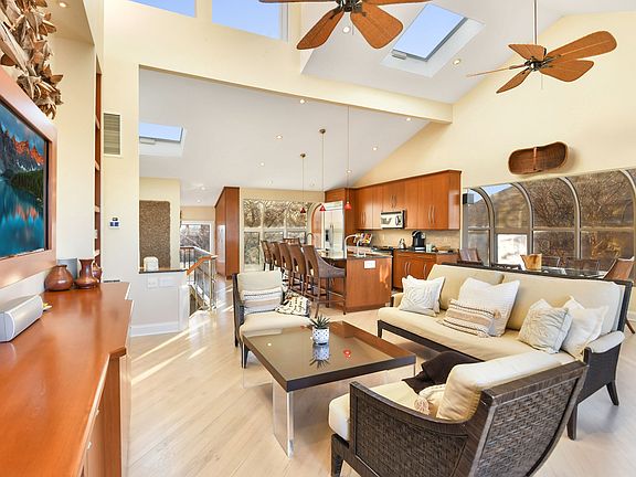 5th image of 21 S Fulton Dr #14