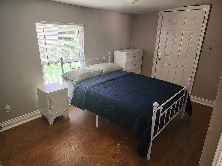 8212 N Dakota Ave — Photo 20