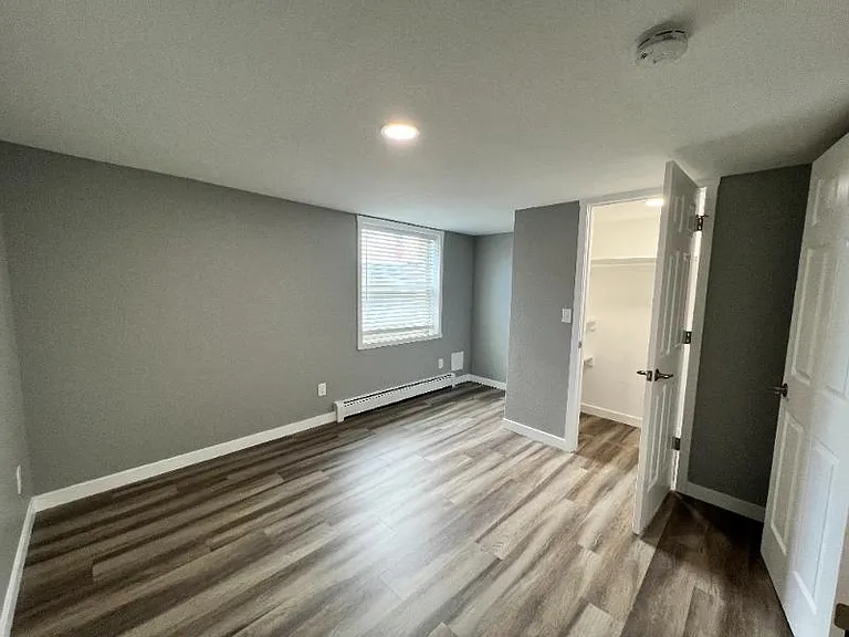 603 18th St #B — Photo 3