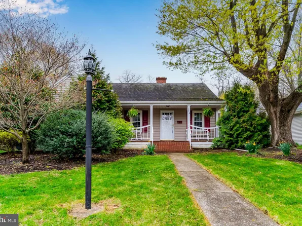 114 W Main St, Shiremanstown, PA 17011