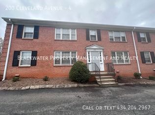 200 Cleveland Ave #4, Lynchburg, VA 24503