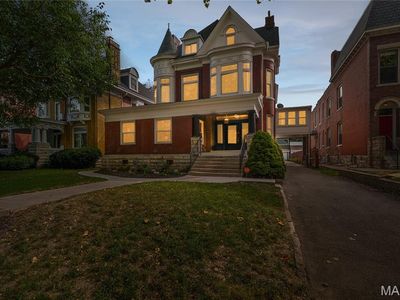 4362 W Pine Blvd, Saint Louis, MO, 63108