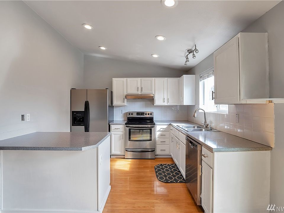 1st image of 19607 12th Avenue Ct E