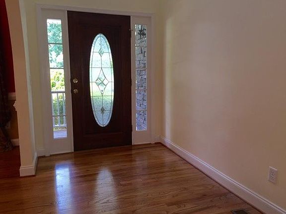 3rd image of 3140 Thorneridge Trl #00