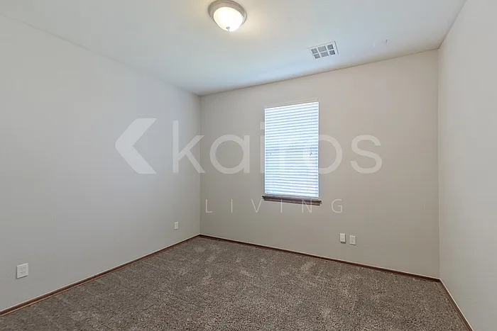 2421 Arbor Dr — Photo 11