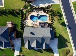 5339 Broadwood Ave, Peachtree Corners, GA 30092