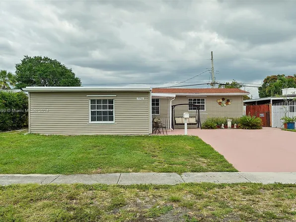 7751 NW 35th St, Hollywood, FL 33024