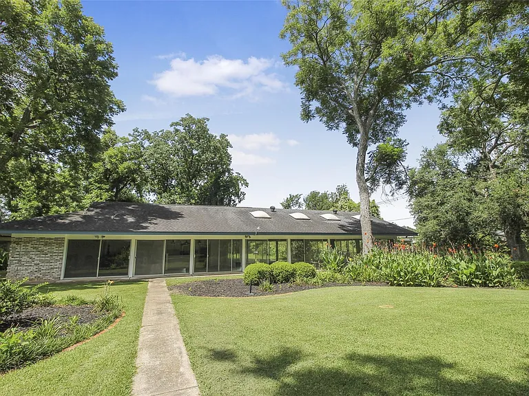 536 Oak Dr — Photo 38