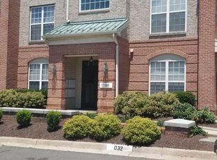 12190 Abington Hall Pl APT 204, Reston, VA 20190