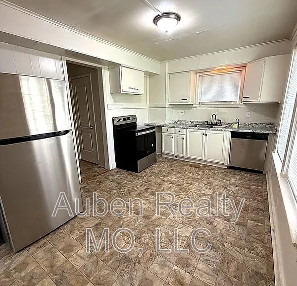 3409 Benton Blvd #A — Photo 2