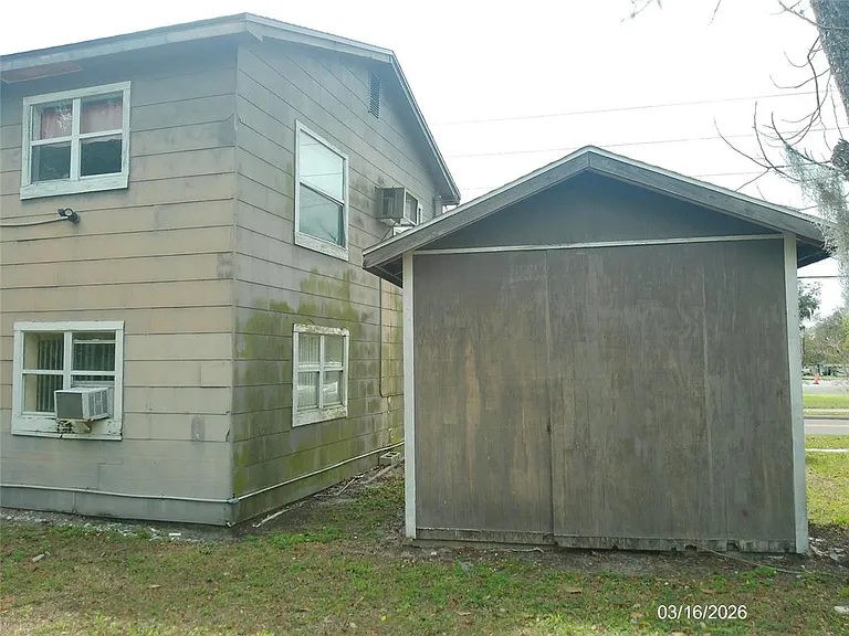 808 S Central Ave — Photo 15