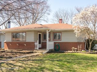 1262 N Linden Ave, Palatine, IL 60074