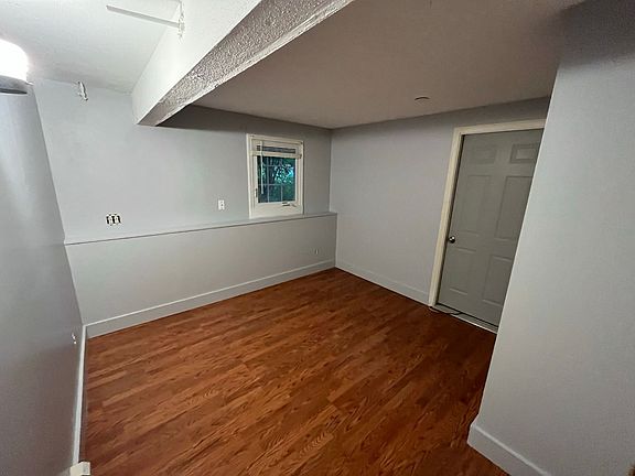 4th image of 320 West St #1