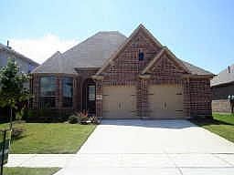 1st image of 903 Silktree Dr