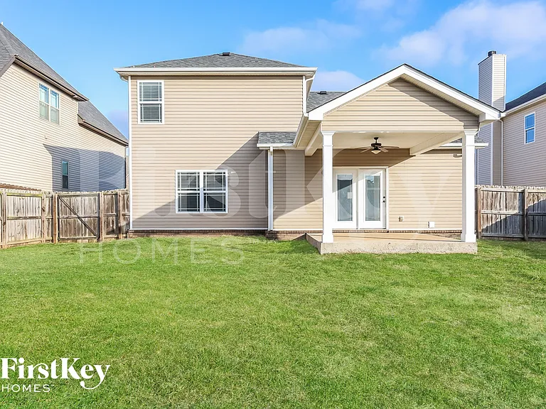 1032 Henry Place Blvd — Photo 15