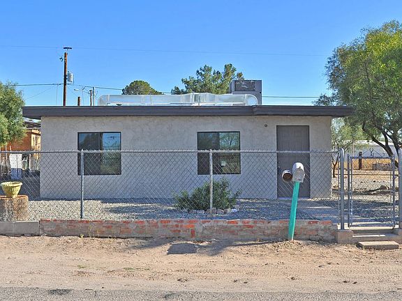 2nd image of 10265 S Sun Valley Ave