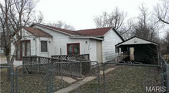 2nd image of 486 Taylor St