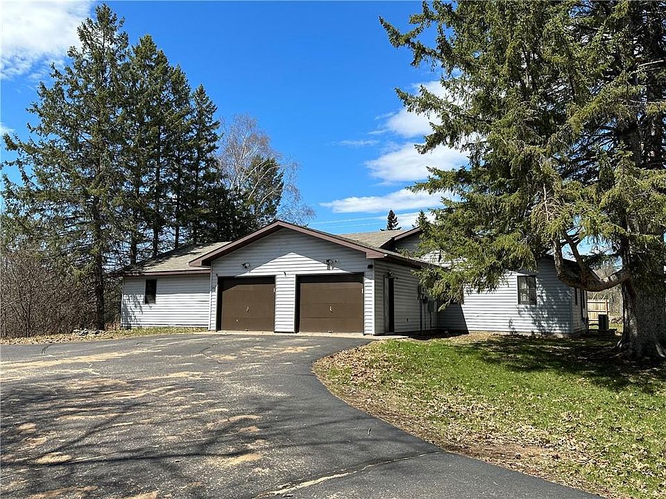 1015 & 1017 West Maple Street, Spooner, WI 54801 Zillow