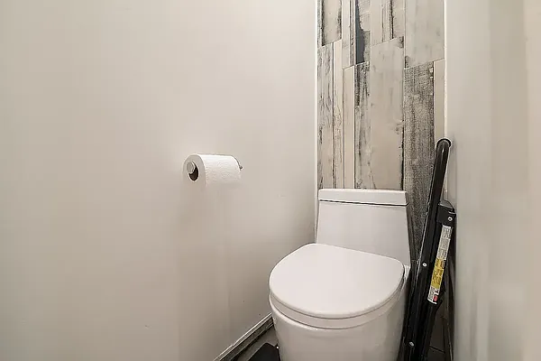 Rented by Goose Property Management LLC | media 10