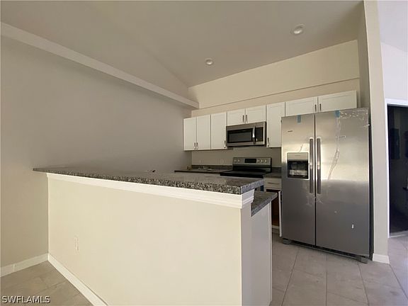 4th image of 536 SE 6th Terrace Cpe