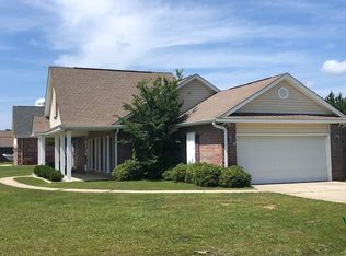 3000 Village Cir, Ocean Springs, MS 39564