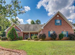25 Thornberry Way, Covington, GA 30016