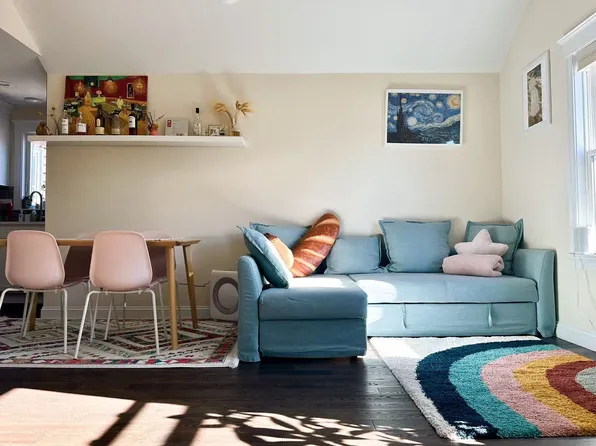 7 Russell Rd Unit 3, Somerville, MA 02144