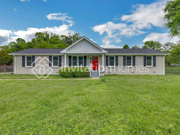 8240 Old Springfield Pike, Goodlettsville, TN 37072