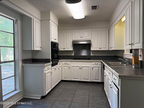 3rd image of 3534 Wheatley St