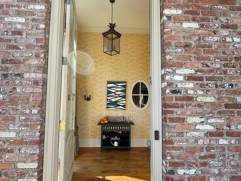 217 Green Glade Rd — Photo 1