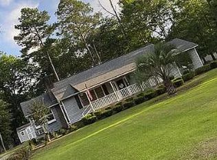 42 Sycamore St, Barnwell, SC 29812