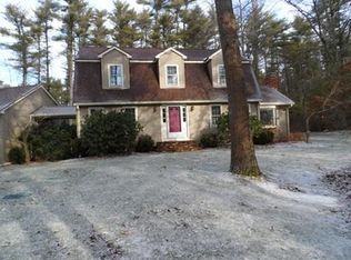 5 Alden Rd, Lakeville, MA 02347