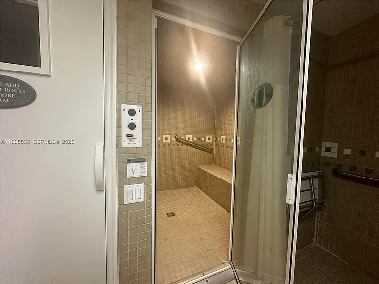 6001 N Ocean Dr #503 — Photo 79