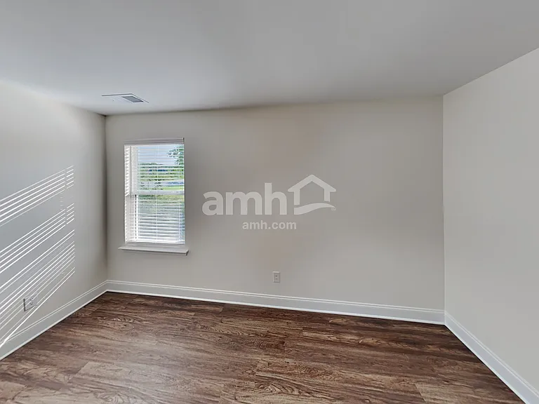 1105 Amberly Way — Photo 25