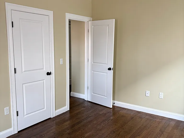 11 Maywood St #3 — Photo 11