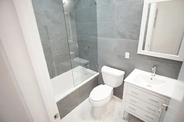 Rented by Lofts and Flats LLC | media 7