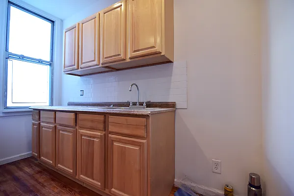 Rented by Coda Real Estate NYC | media 4