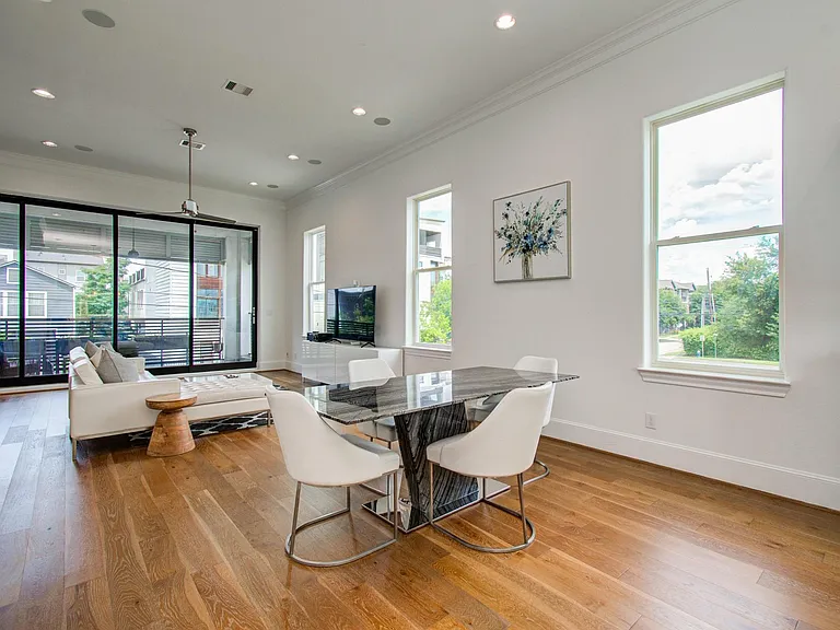 1512 Stuart St — Photo 19