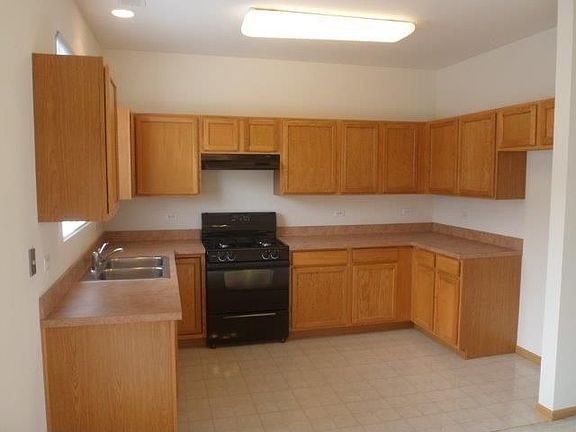 4th image of 410 Terra Springs Cir