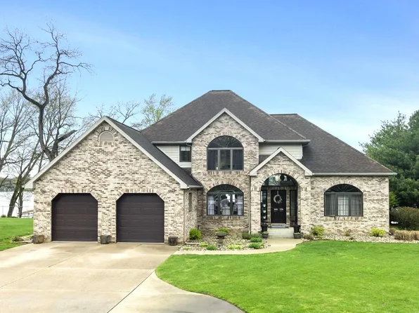 1256 Barron Lake Rd, Niles, MI 49120