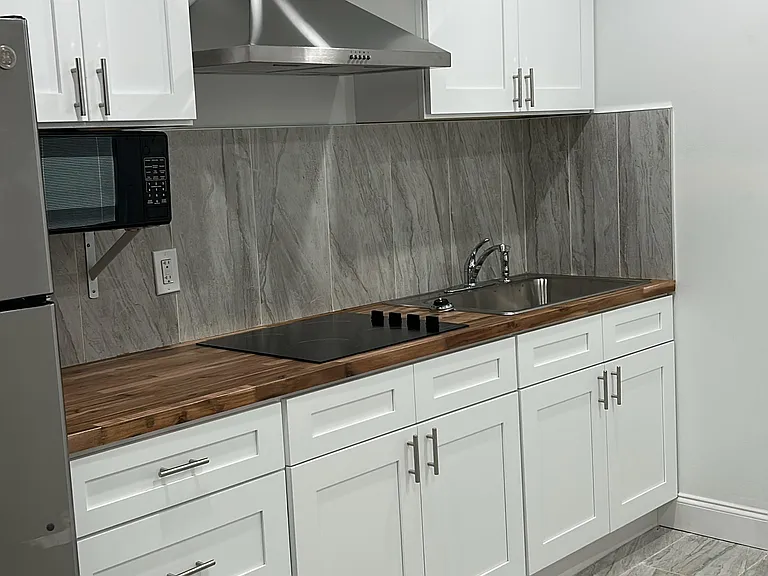 2814 Carolina Ave #S2 — Photo 1
