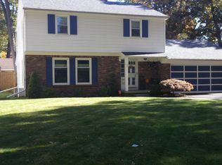 4906 Oak Glen Dr, Toledo, OH 43613