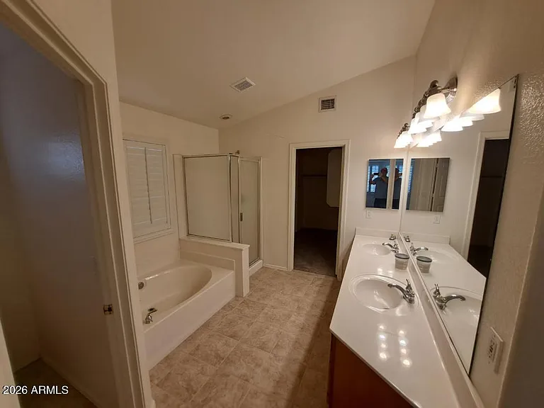 320 W Cardinal Way — Photo 23