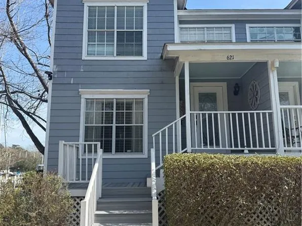 621 Colbert St #1, Mandeville, LA 70448