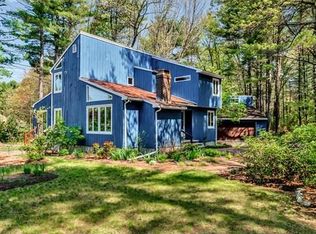 209 White Pond Rd, Hudson, MA 01749