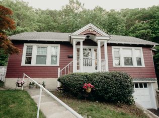 168 Cedar St, Seymour, CT 06483