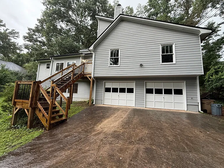 449 Julie Anne Way — Photo 13